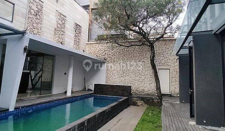 DIJUAL RUMAH MEWAH DI TAMAN KEBON JERUK JAKARTA BARAT 2