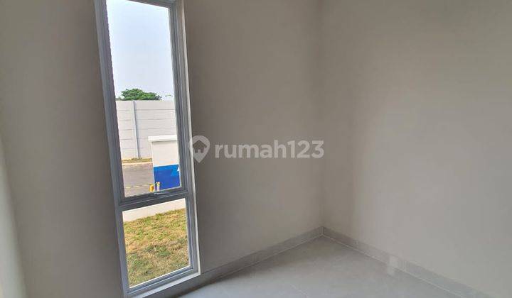 RUMAH HOOK CLUSTER CANNA PARAMOUNT PETALS 2