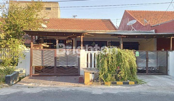 Rumah minimalis siap huni di Rungkut Asri Tengah 1