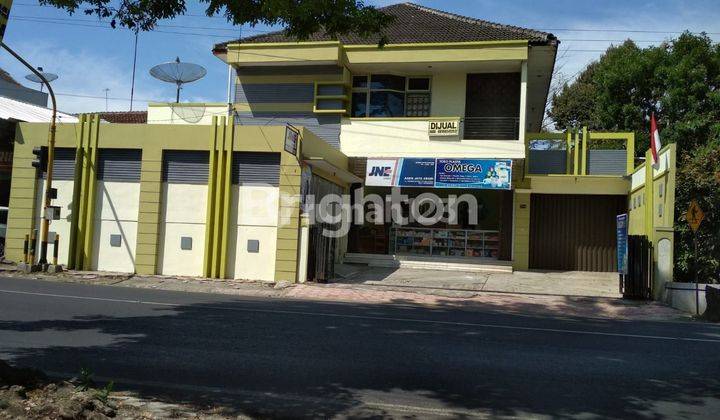 RUMAH 2 LANTAI LOKASI PINGGIR JALAN UTAMA ADA TEMPAT USAHA DAN KOST DI SALATIGA 1