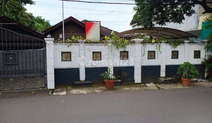 Rumah Murah Hitung Tanah di Mampang Jaksel 1