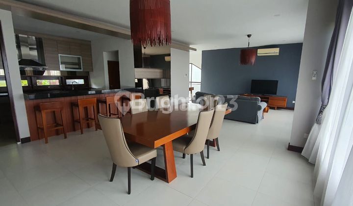 dekat shopping mall, dekat tempat kuliner dekat shopping mall, dekat tempat kuliner