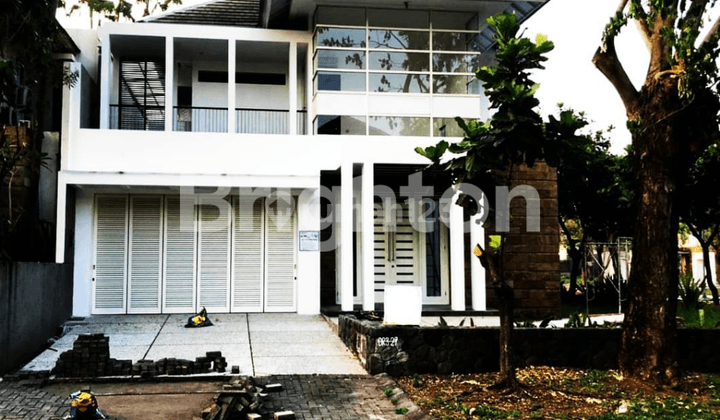 Rumah Hook Modern Minimalis Diamond Hill Citraland 1