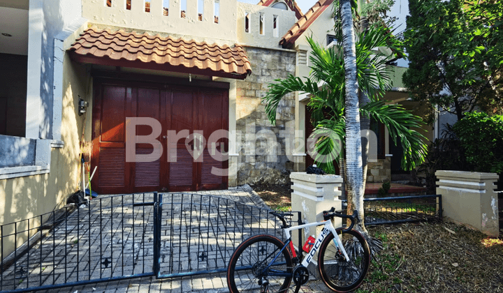 Rumah layak huni harga hitung tanah lokasi di dekat Gwalk Citraland Surabaya 1