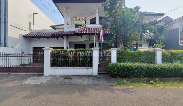 Rumah Tinggal Yang Anggun Siap Pakai di Beji Depok. Jawa Barat 1