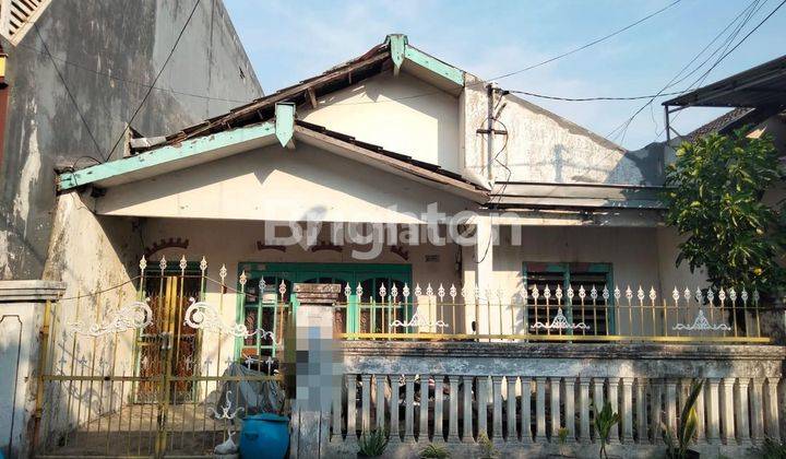 Rumah Lama hitung Tanah di Sidotopo Wetan  dekat Kenjeran Kapasan 1