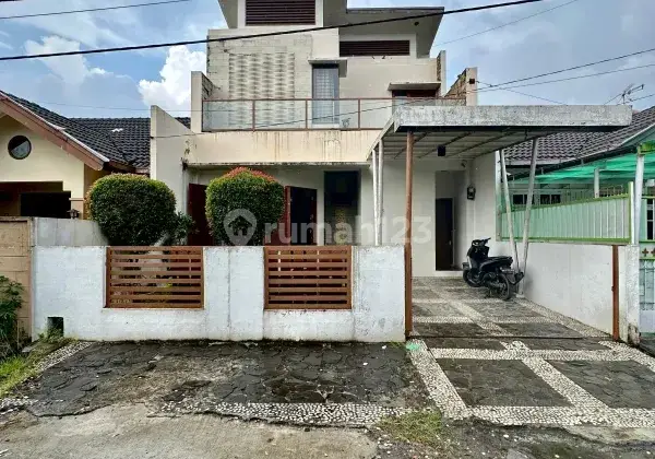 Rumah cantik dijual di Medan Daerah Setia Budi 1