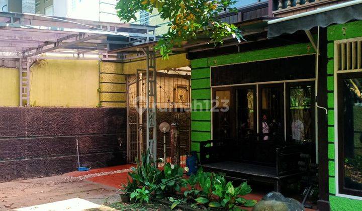 Rumah Kav. DPRD DKI Cibubur selangkah ke stasiun LRT Cibubur 2