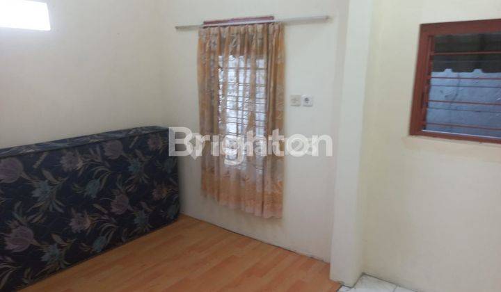  2 Lantai Tengah Kota Furnished Selangkah Ke Jalan Mataram 2