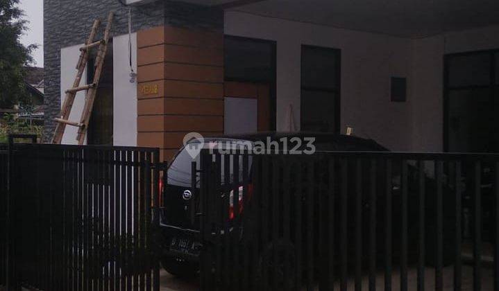 Rumah Straregis Dekat Sekolah Bina Bakti Bima di Bandung Kota 2