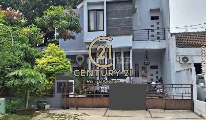 Rumah Siap Huni Posisi Hook Semi Furnished Row Jalan Lebar 1