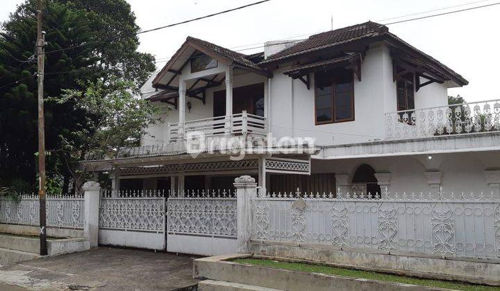 RUMAH MEWAH DI KAWASAN ELITE DI TENGAH KOTA BOGOR 1