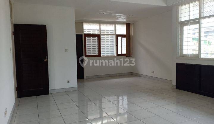 Rumah 2 Lantai Lokasi Strategis Di Kalibata Utara S6992 2