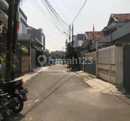 Rumah luas jarang ada di Tomang 1