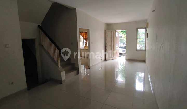 RESIDENCE ONE HOUSE Near BINUS School 2