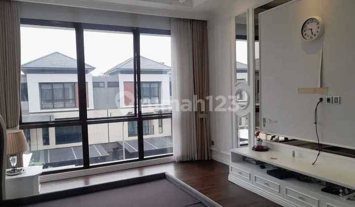 Residential House in Zora 2