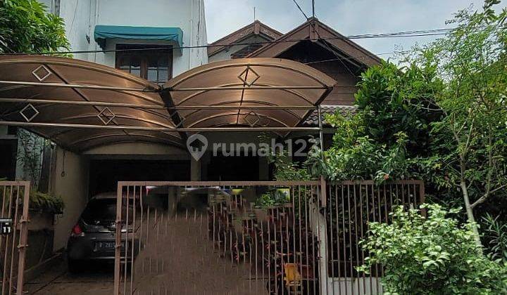 Rumah bagus siap huni di bintaro 2