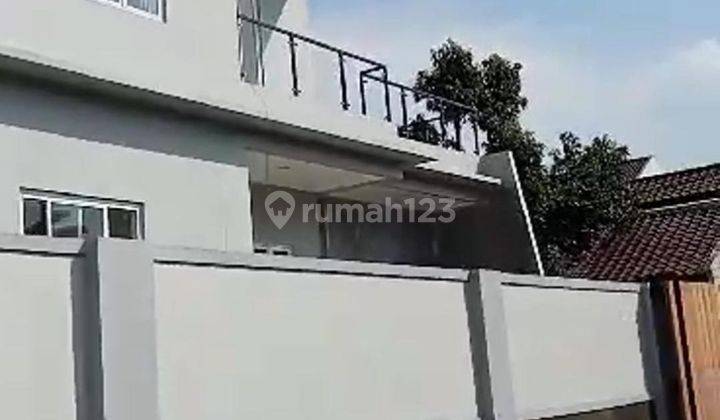 2 Unit Rumah Brandnew 3 Lantai DiDuren Sawit Jakarta Timur 1