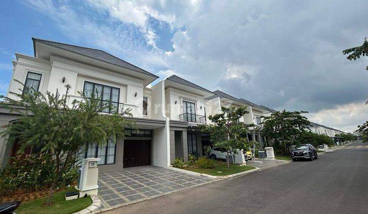 RUMAH SUDUT SIAP HUNI DI PERUMAHAN SUMMARECON MUTIARA 2