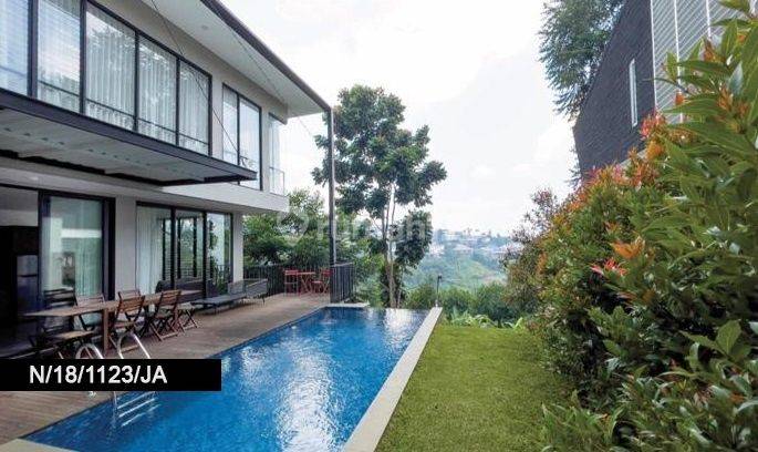 Villa Dengan Kolam Renang Di Dago Village Bandung 1