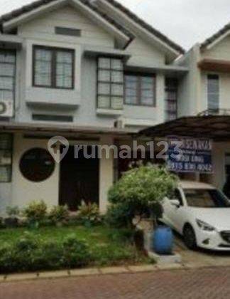 rumah dua lantai dekat pintu tol Lippo Villagel 1