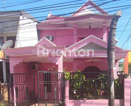 Rumah Pink Luas Full Furnished di Poros Barombong Makassar 1