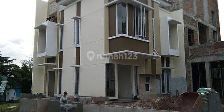 Town House De Callista Prisma Residence Cipinang Besar Selatan 1