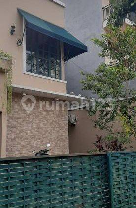 Rumah Bagus Minimalis di Villa Jati Padang Pasar Minggu  1