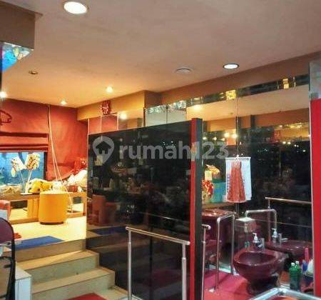 Rumah Bagus Fully Furnished di Jatipadang Jakarta Sealatan 2