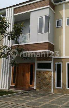 Town House De Callista Cipinang Jakarta Timur 1