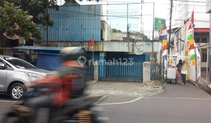 Rumah tua hitung tanah ditengah kota area bisnis 1