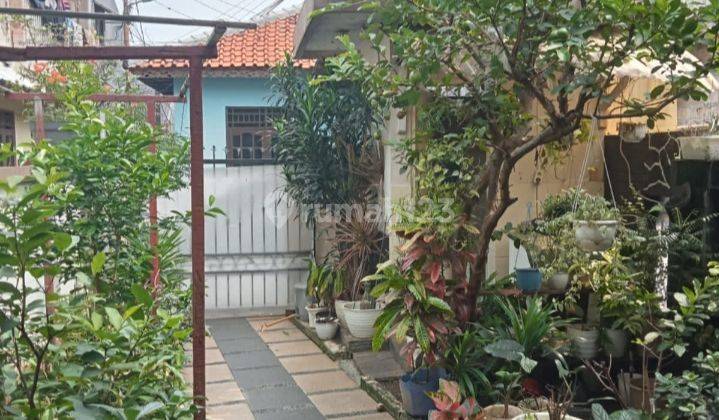 Rumah 2 lantai di Condet Jakarta Timur siap huni 2