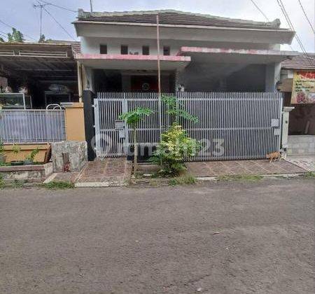 Rumah Second di Komplek VNI 5 Ciangsana, Dekat Kota Wisata Cibubur 1