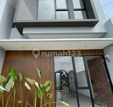 Rumah 2 Lantai Minimalis, Murah, dan Luas di Jatiasih, Bekasi 1