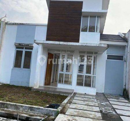 Rumah Di Lokasi Di green vista citra maja 1
