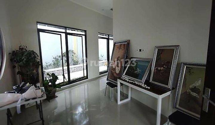 Di jual rumah  imporium tingkat lippo barat tangerang 2