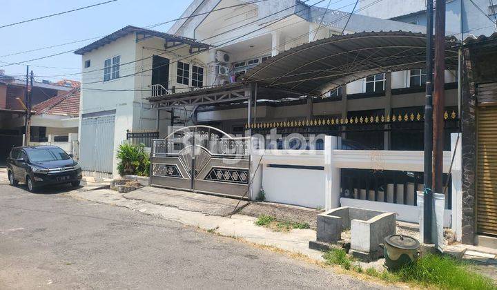 Rumah 2Lantai Darmo Baru Barat 1