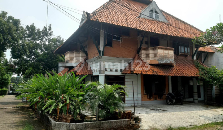 House in a Strategic Location, As-Is Condition @East Ciputat