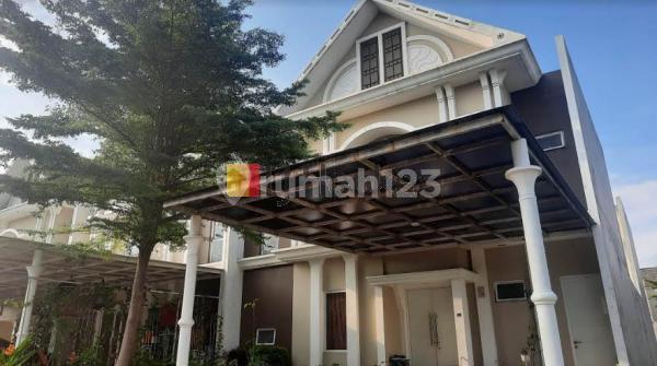 Charming House, Comfortable Environment, Complete Facilities in North Thames Cluster JGC East Jakarta