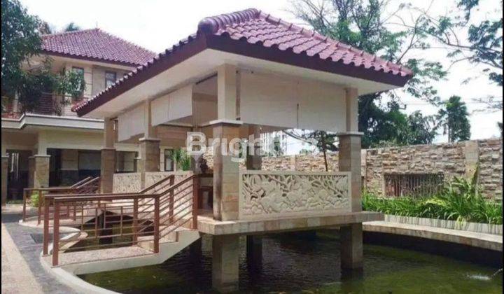 HUNIAN MEWAH DAN MEGAH BERGAYA VILLA  3 LANTAI, MULYAHARJA BOGOR 2