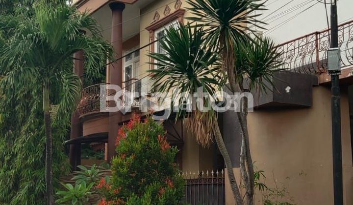 RUMAH HOOK 2 LANTAI DI KASUARI - BINTARO JAYA SEKTOR 9 TANGERANG 2