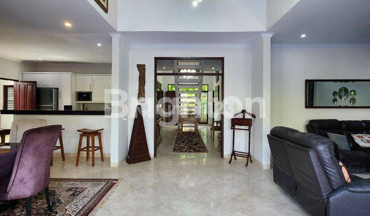 LUXURY AND QUIET VILLA IN JIMBARAN 2