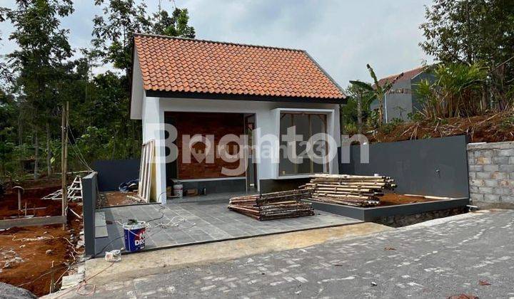 RUMAH BARU SIAP DIHUNI LINGKUNGAN PERUMAHAN CLUSTER GUNUNGPATI - SEMARANG 1