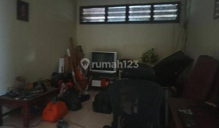 Rumah Rawamangun dalam komplek sangat nyaman, tenang dan Asri. 2