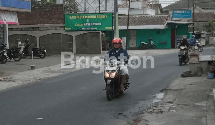 DI  RUMAH STRATEGIS DEKAT CONDONG CATUR DEPOK SLEMAN YOGYA 1