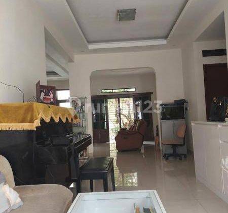 Rumah strategis dekat stasiun sudimara di villa bintaro indah  2