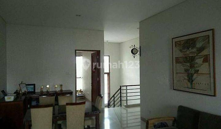 Rumah cantik dalam cluster dekat kampus trisakti di veteran jaksel 2