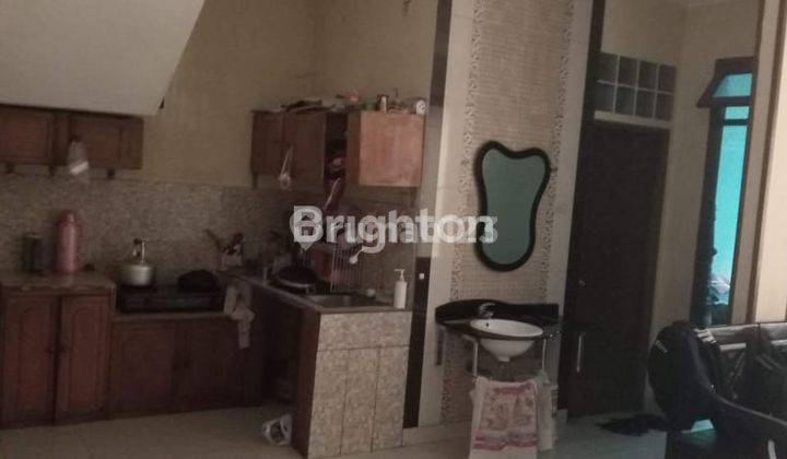 RUMAH 3 LANTAI STRATEGIS DAERAH DEPOK 2