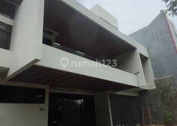 Rumah Usaha 3 Lantai Bagus Dharma Husada Surabaya SHM 2