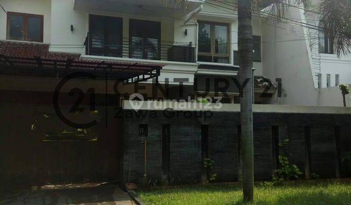 Rumah Kebayoran Baru 2 Lantai Jakarta Selatan 2